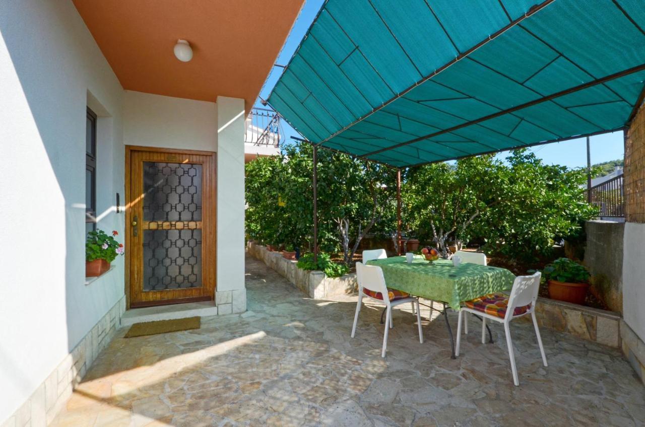 Apartments By The Sea Slatine, Ciovo - 12176 Exterior foto
